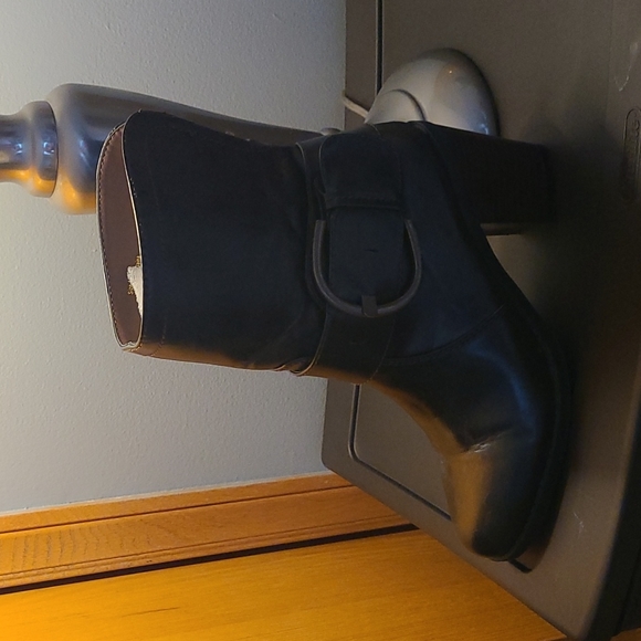 Maurices Shoes - Maurices size 10 brown boots